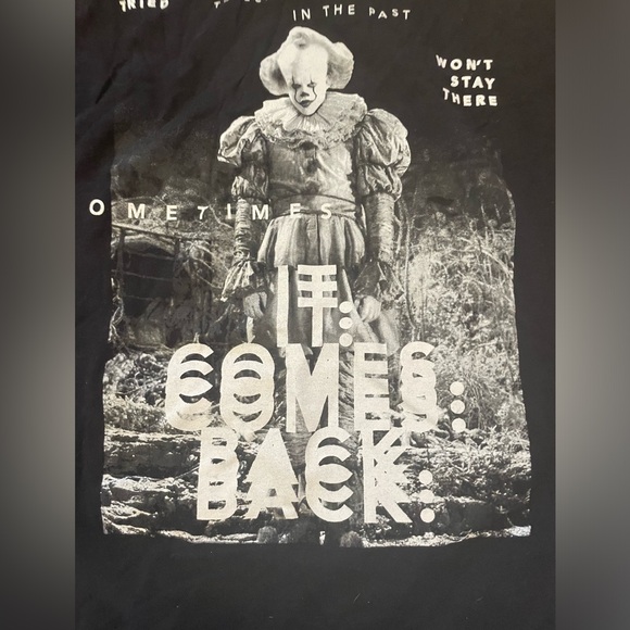 Film IT chapter 2 T-shirt featuring Pennywise size 3 XL EUC - Picture 2 of 4